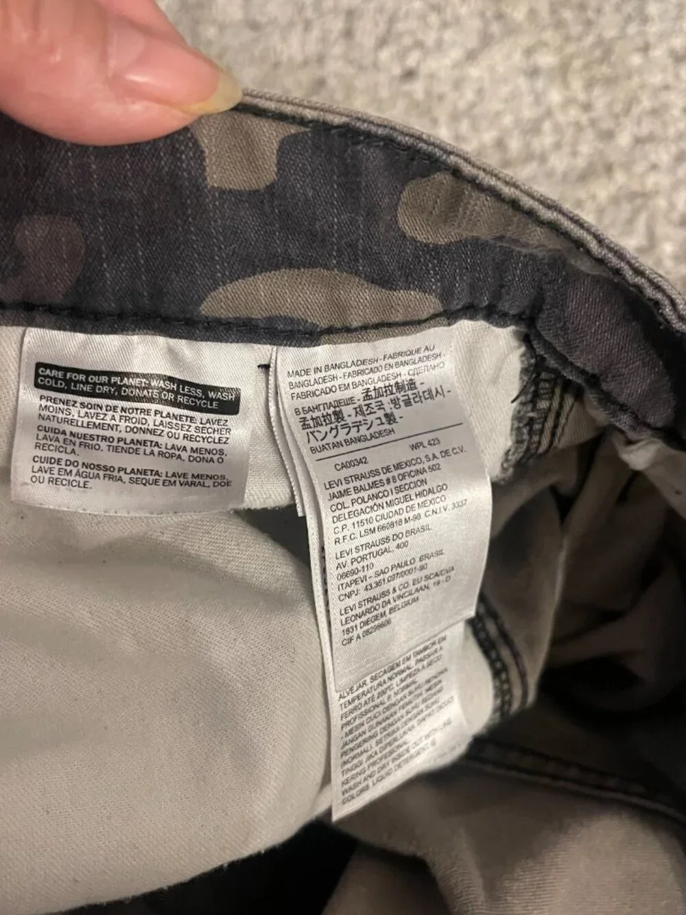Levi’s Camo Cargo Shorts Mens 36 Camouflage Utility